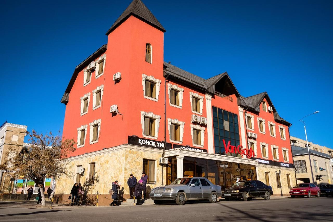 Hotel Vangogh Kyzylorda Exterior photo